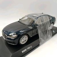 BMW 750Li Modellauto 1:18 Dunkel Blau / Grau Niedersachsen - Delmenhorst Vorschau