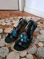 Young Spirit Keilabsatz High Heels Sandalen Pumps Leder Gr. 41 Mitte - Wedding Vorschau
