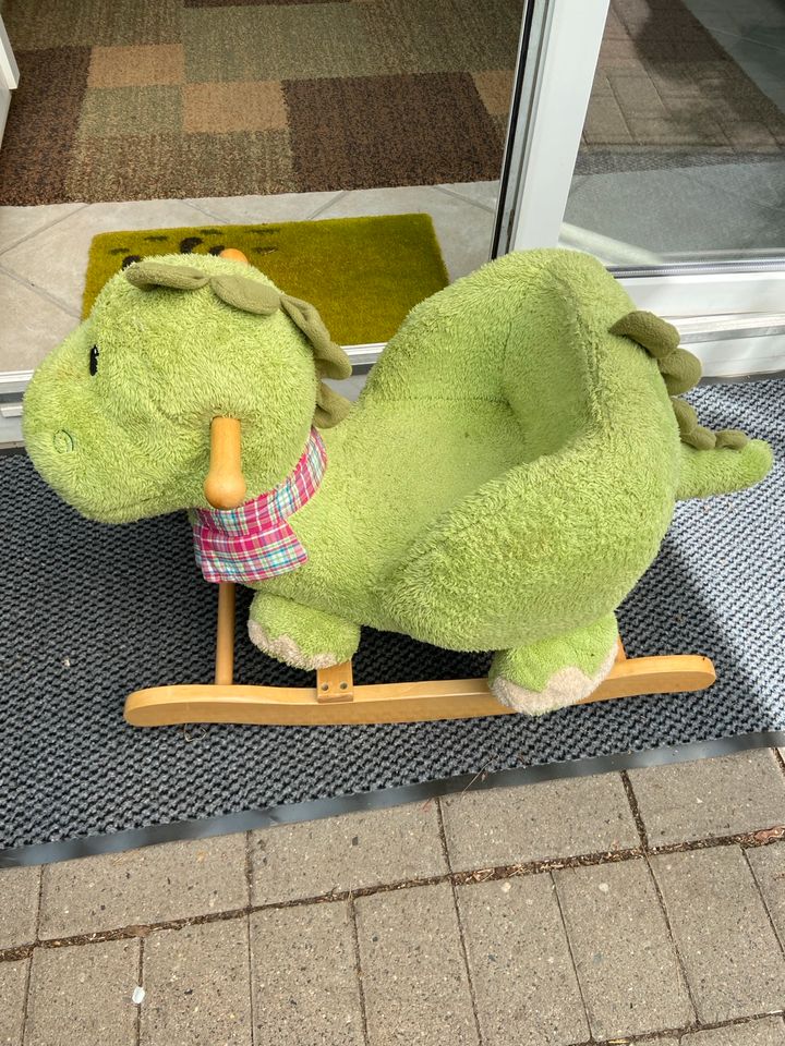 Schaukel-Dino in Hannover