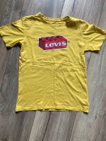 Marken T-Shirts 152/158 Levi's Converse Niedersachsen - Sassenburg Vorschau