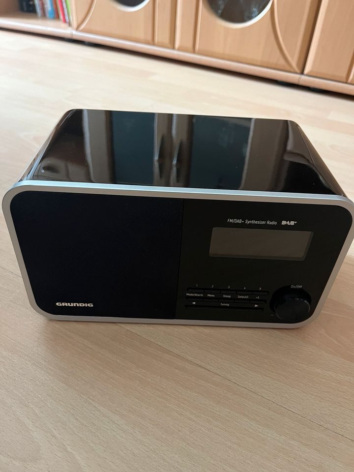 Grundig Radio mit DAB+ in Magdeburg