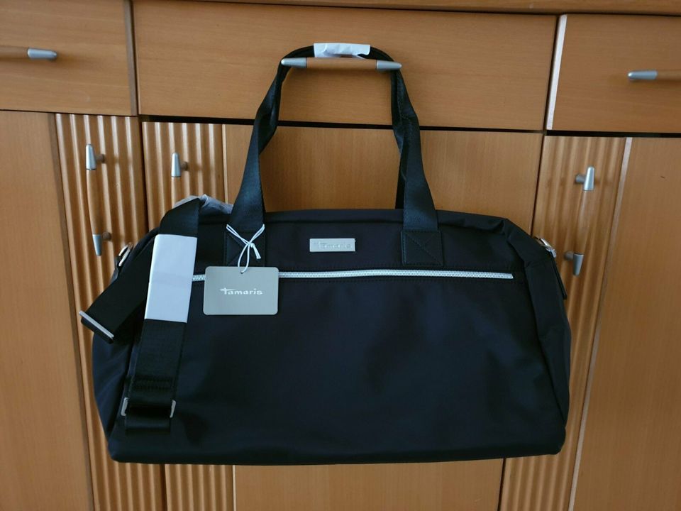 Weekendbag Reisetasche von Tamaris Volumen ca. 16 L Neu in Niedersachsen -  Hagen im Bremischen | eBay Kleinanzeigen ist jetzt Kleinanzeigen