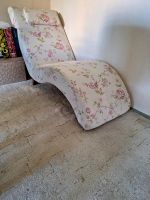 Liegesofa mit Blumenmuster Berlin - Treptow Vorschau