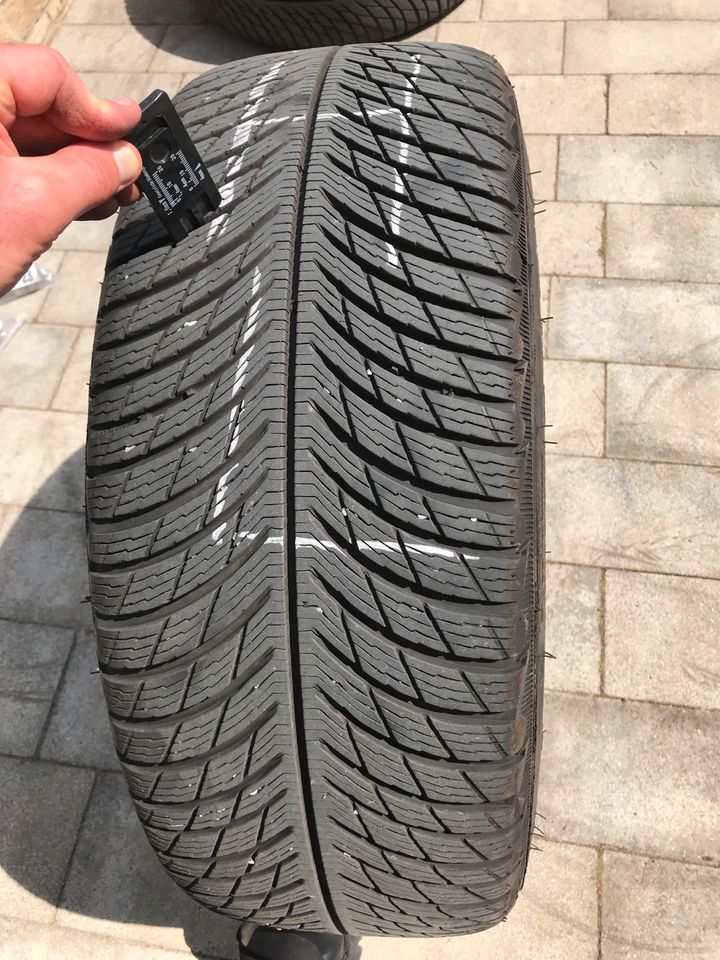 Winterreifen Kia XCeed - Michelin Pilot Alpin 5 235/45 R18 98V XL in Herzogenaurach