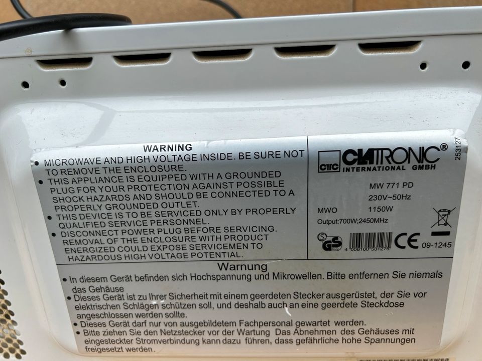 Clatronic Mikrowelle 1150Watt gebraucht in Köln