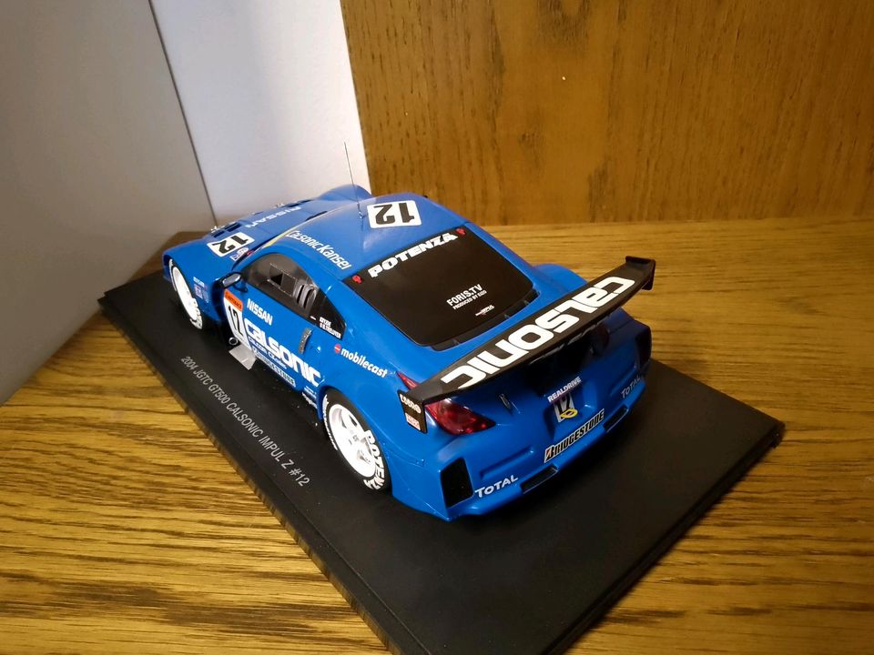 Modellauto 1:18 AUTOart Nissan Fairlady 350-Z Calsonic JGTC Impul in Frankfurt am Main