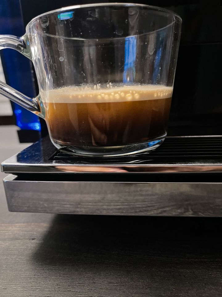 Jura Z6 Smart Connect Kaffeevollautomat bis mittwoch 550€ in Karlsruhe