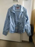 Jacke hellblau leicht glitzernd/ glänzend, Größe 176 Berlin - Marzahn Vorschau