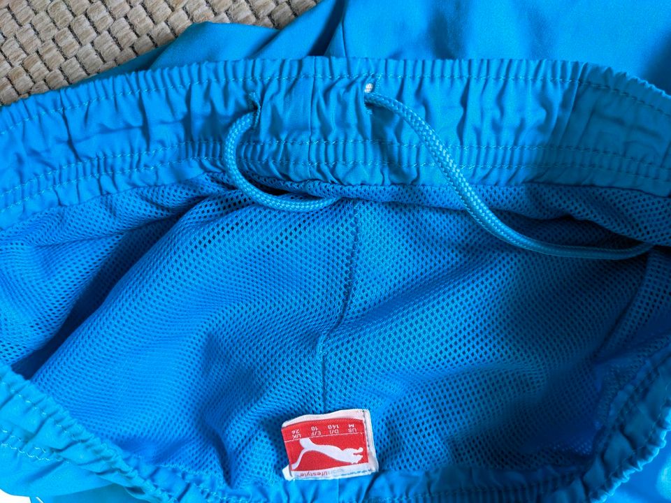 Puma Badeshorts Badehose blau türkis Gr. 140 neuwertig Kinder in Werl