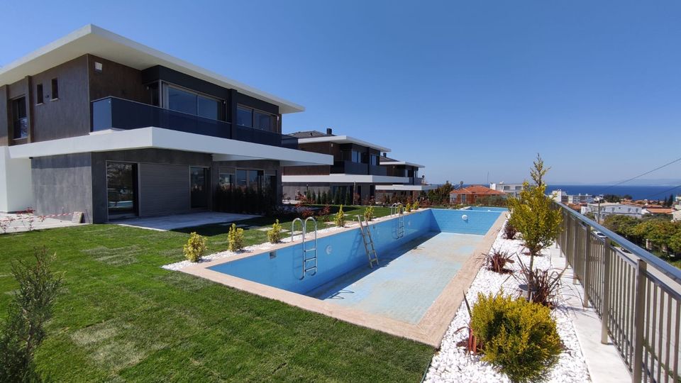 ULTRA LUXURIÖSE VILLA MIT MEERBLICK MIT POOL KUSADASI TÜRKEI in Oberhausen