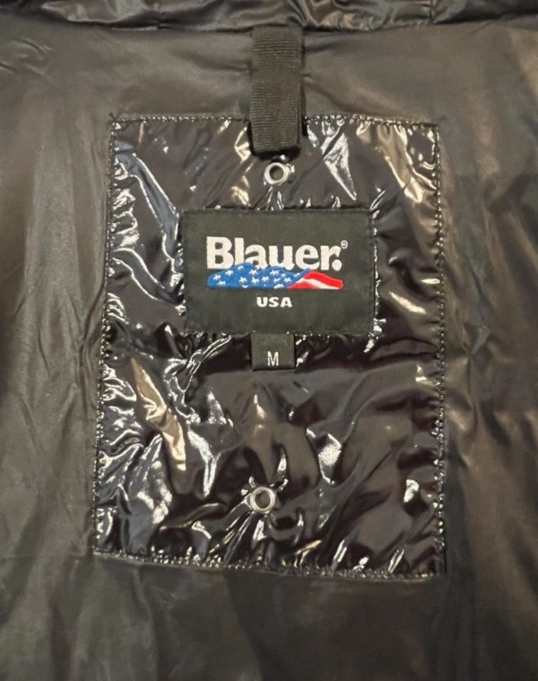 Blauer Daunenjacke Glänzend Shiny Down Winterjacke Damen in Düsseldorf