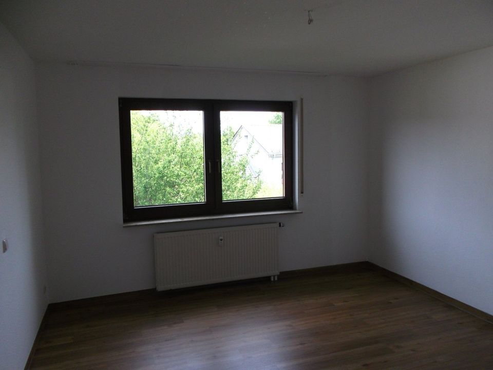 3-Zimmer-Wohnung mit Balkon in Lengenfeld Vogtland