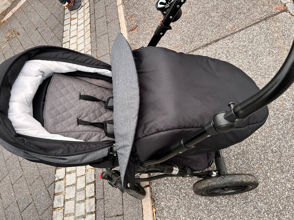 Kinderwagen 3in1 mit isofix Station in Großenseebach