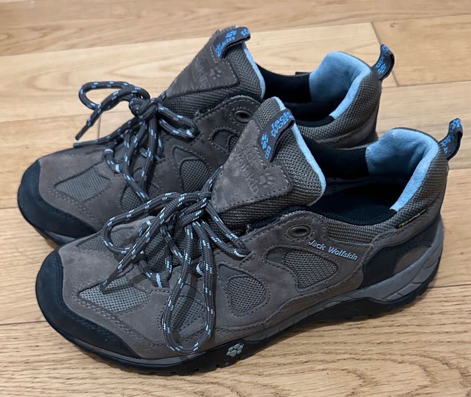 Jack Wolfskin Gr.39,5 Damen Outdoor Trekking Wandern Texapore in Berlin