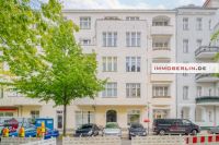 IMMOBERLIN.DE - Toplage! Faszinierende Stuck-Altbauwohnung mit Südbalkon + -loggia beim Savignyplatz Berlin - Charlottenburg Vorschau