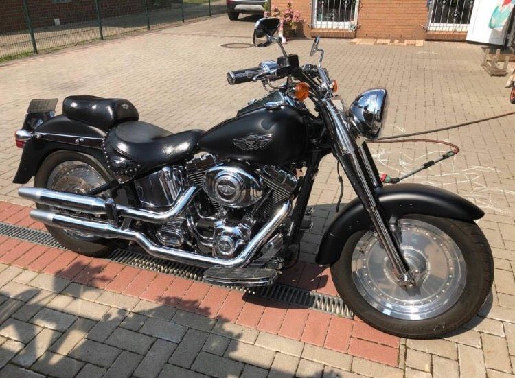 Harley Davidson 100 Jahre Modell in Hamburg