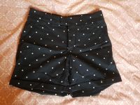 H&M kurze Hose Gr. 36 38 Neu Punkte Dots Shorts gepunktet S Nordvorpommern - Landkreis - Barth Vorschau