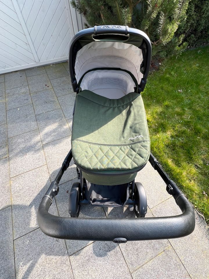 Nuna Demi Grow Kinderwagen in Stockelsdorf