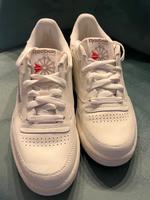 Reeboks Rosé NEU Berlin - Charlottenburg Vorschau
