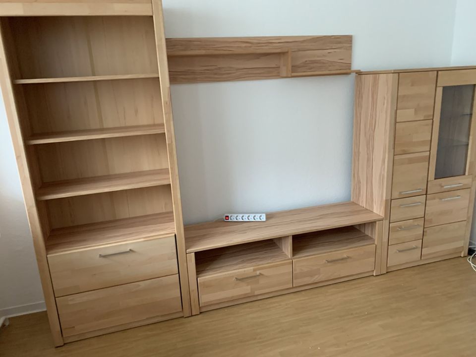 Möbelmontage / Pax Schrank/ Ikea Möbel aufbau/ Montageservice/ in Berlin