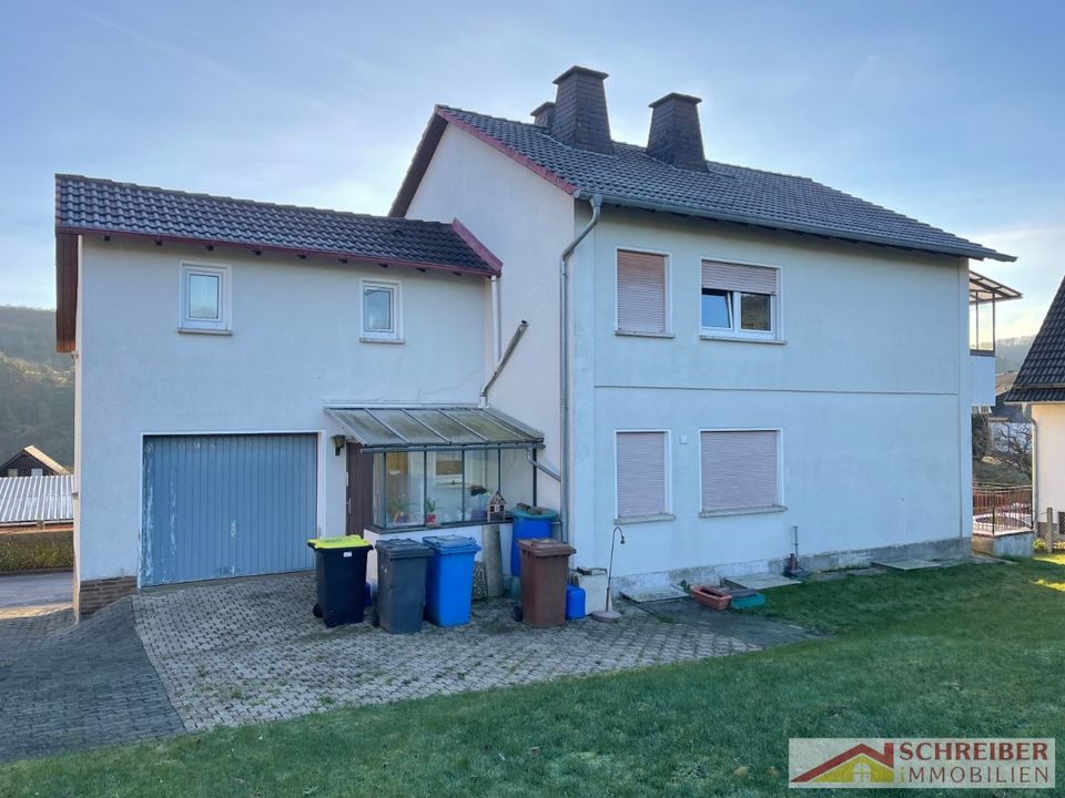 Reserviert - Zweifamilienhaus in ruhiger Ortsrandlage in Hatzfeld zu verkaufen. in Hatzfeld (Eder)