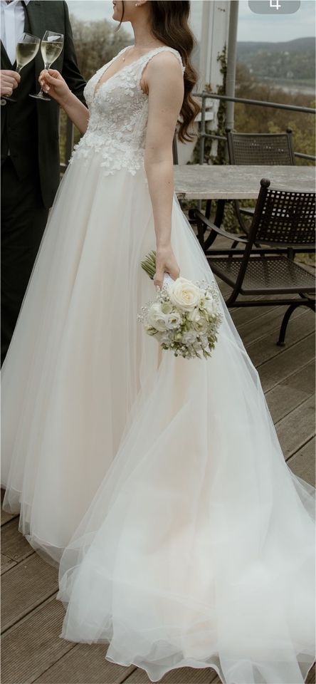 ♥️ Brautkleid Hochzeitskleid Sanna Lindström Designerkleid 34 ♥️ in Essen-Haarzopf