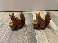 (NEU) 2 x Eichhörnchen – Deko - Figuren Essen - Steele Vorschau