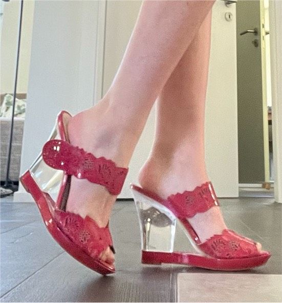 High heels Sasha London, 27, pink, transparent in Esslingen