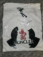 Moncler Tshirt Nordrhein-Westfalen - Herten Vorschau