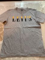 Levis Tshirt gr. 140 Kr. München - Ottobrunn Vorschau