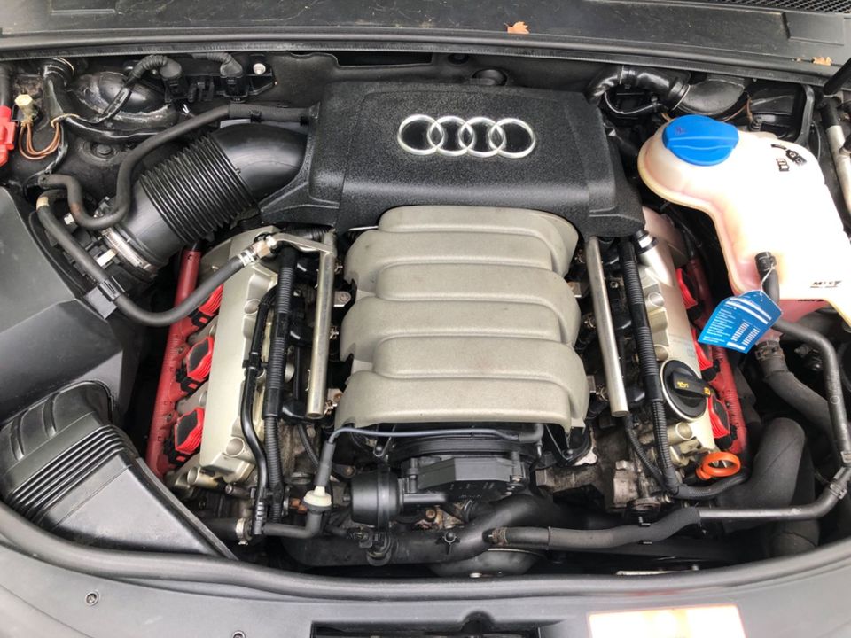 Audi A6 2.4 multitronic - in Hamburg