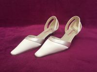 Satin Brautschuhe Gr 3,5 (36) ivory neu Hochzeit flach bequem Baden-Württemberg - Reutlingen Vorschau