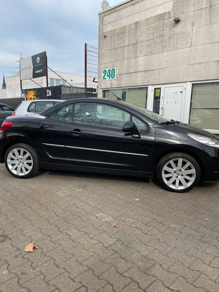 Peugeot 207cc 1 Hand in Duisburg