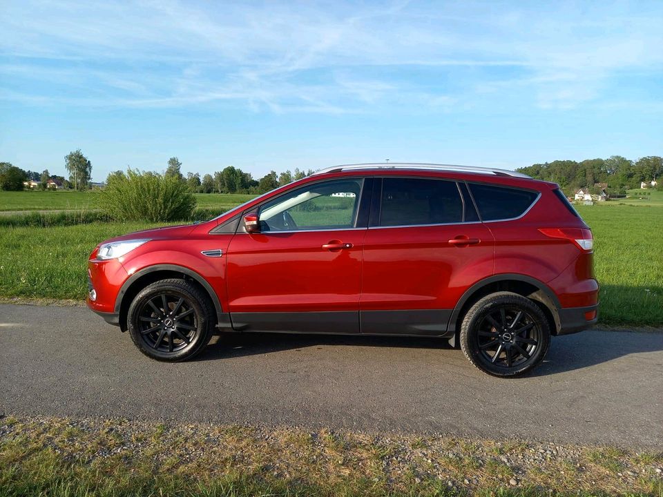 Ford KUGA Eco Boost in Hohentengen