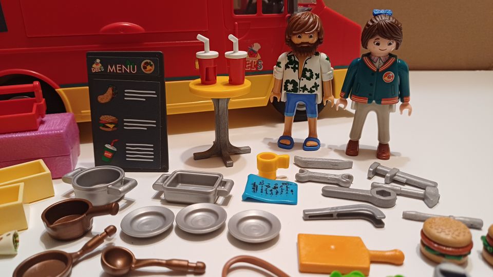 PLAYMOBIL:The Movie Del's Food Truck 70075 in Aschaffenburg