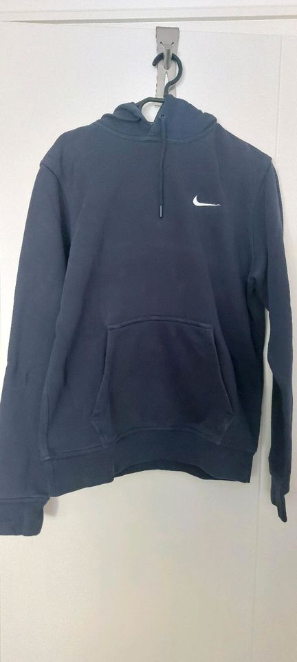 Nike Hoodie in München