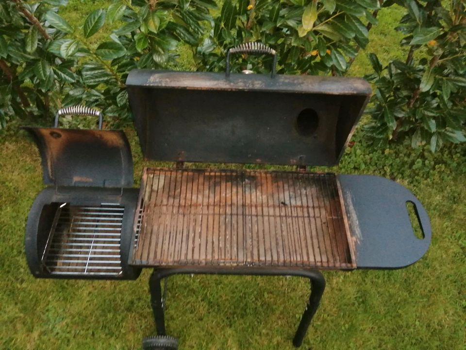 Smoker Grill zum Verkauf in Menden