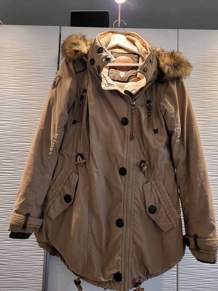 Naketano Damen Winterjacke / Mantel beige - Größe L in Langenhagen