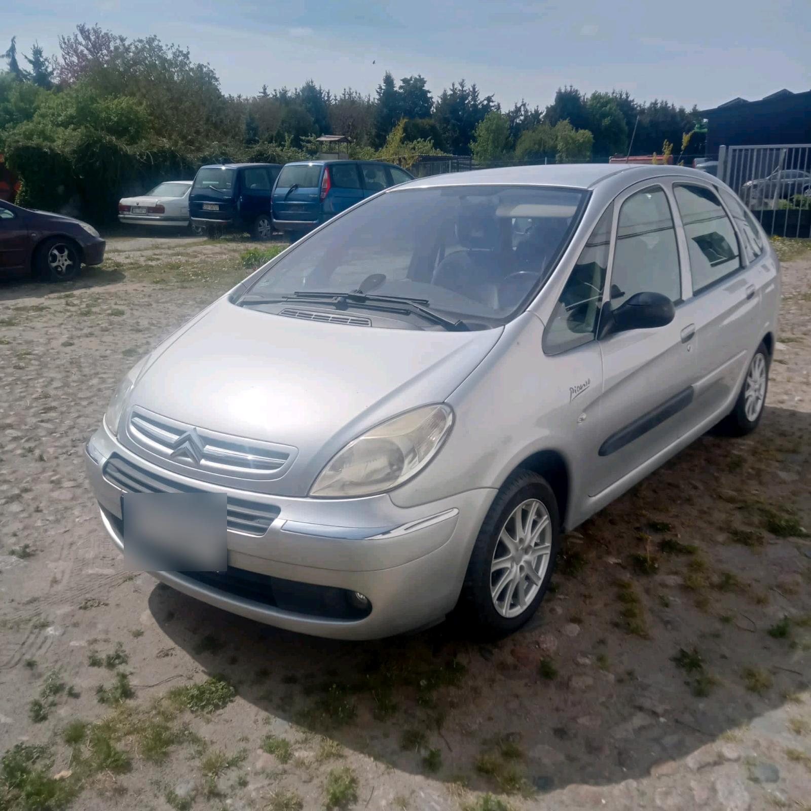 Abbildung des Autos Citroen Xsara Picasso mi…