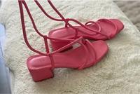 Sandalen mit kleinen Absatz Nordrhein-Westfalen - Gladbeck Vorschau