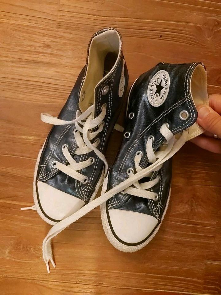 Converse Chucks all Star Mädchen 33 Glitzer Lackeffekt in Oberhausen