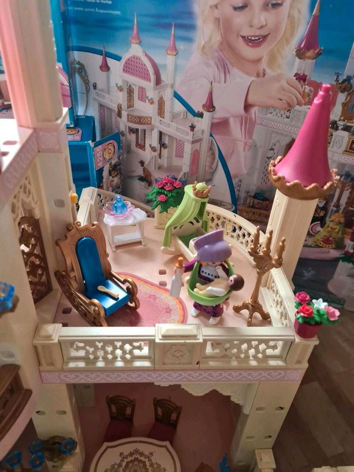 Playmobil Märchenschloss 4250 4251 4252... bis 4258 viel Zubehör in Oerlinghausen