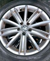 VW Tiguan Orginal Alufelgen 18 Zoll Nordrhein-Westfalen - Plettenberg Vorschau