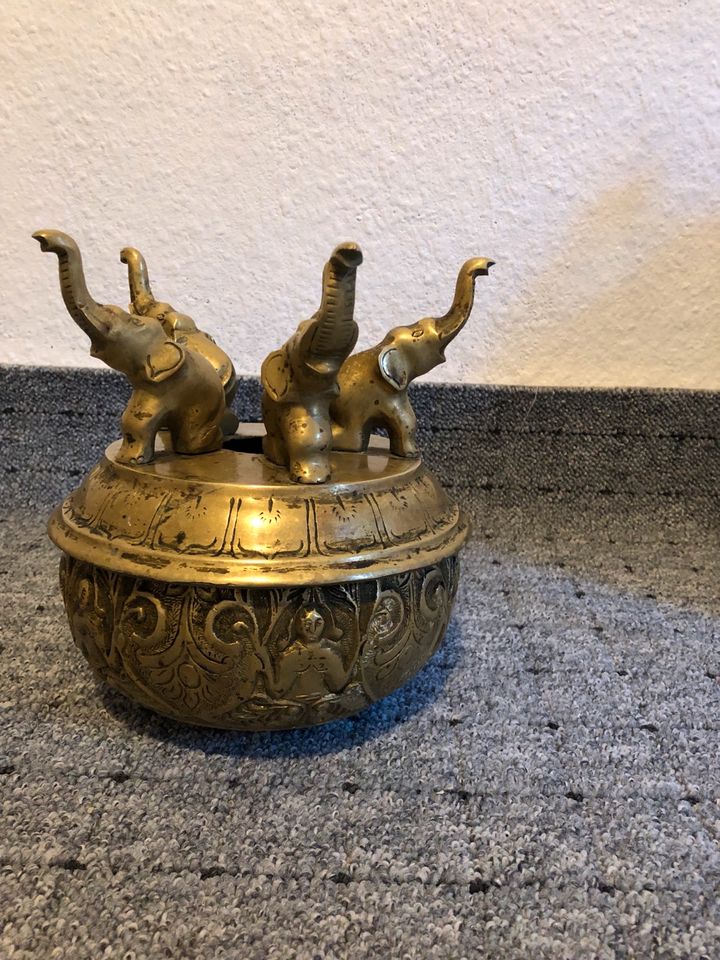 Antike Bronze fieguren VB in Hamburg