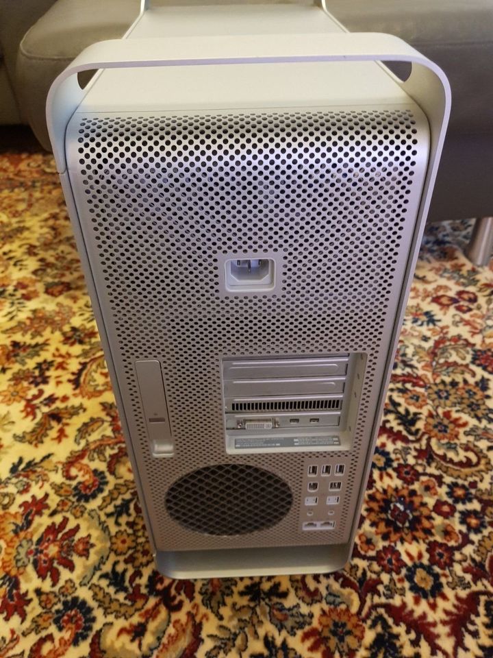 Apple Mac Pro Model No A1186 EMC No 2113 in Berlin