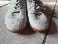 * Fila sportschuhe Hallenschuhe gr 42 wie neu creme Hessen - Lorsch Vorschau