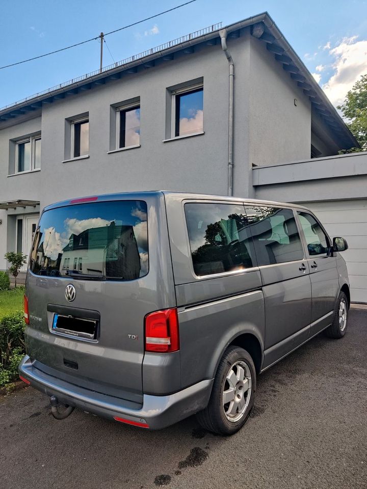 Volkswagen T5 Multivan in Kirschweiler