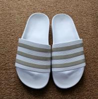 NEU Adidas Adilette Aqua Badelatschen weiß/Silber Gr.  37/4 OVP Berlin - Hellersdorf Vorschau