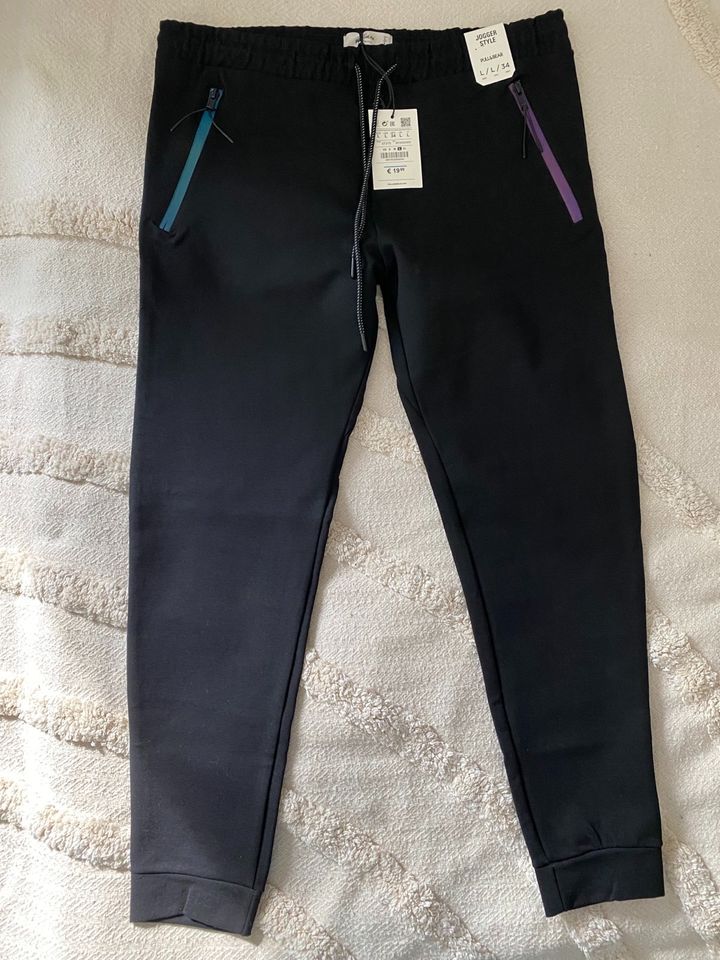 Hose Unisex 43 L Schwarz Pull&Bear Neue mit Etikett! in Schmelz