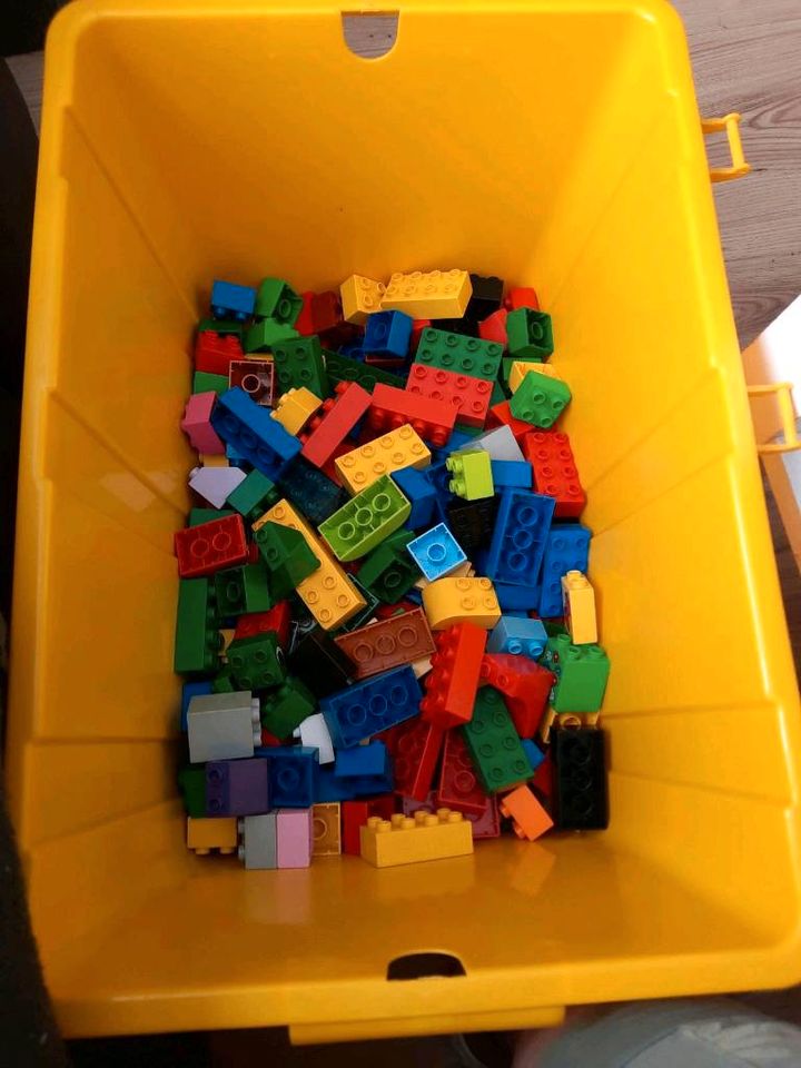 Lego Duplo in Bühne